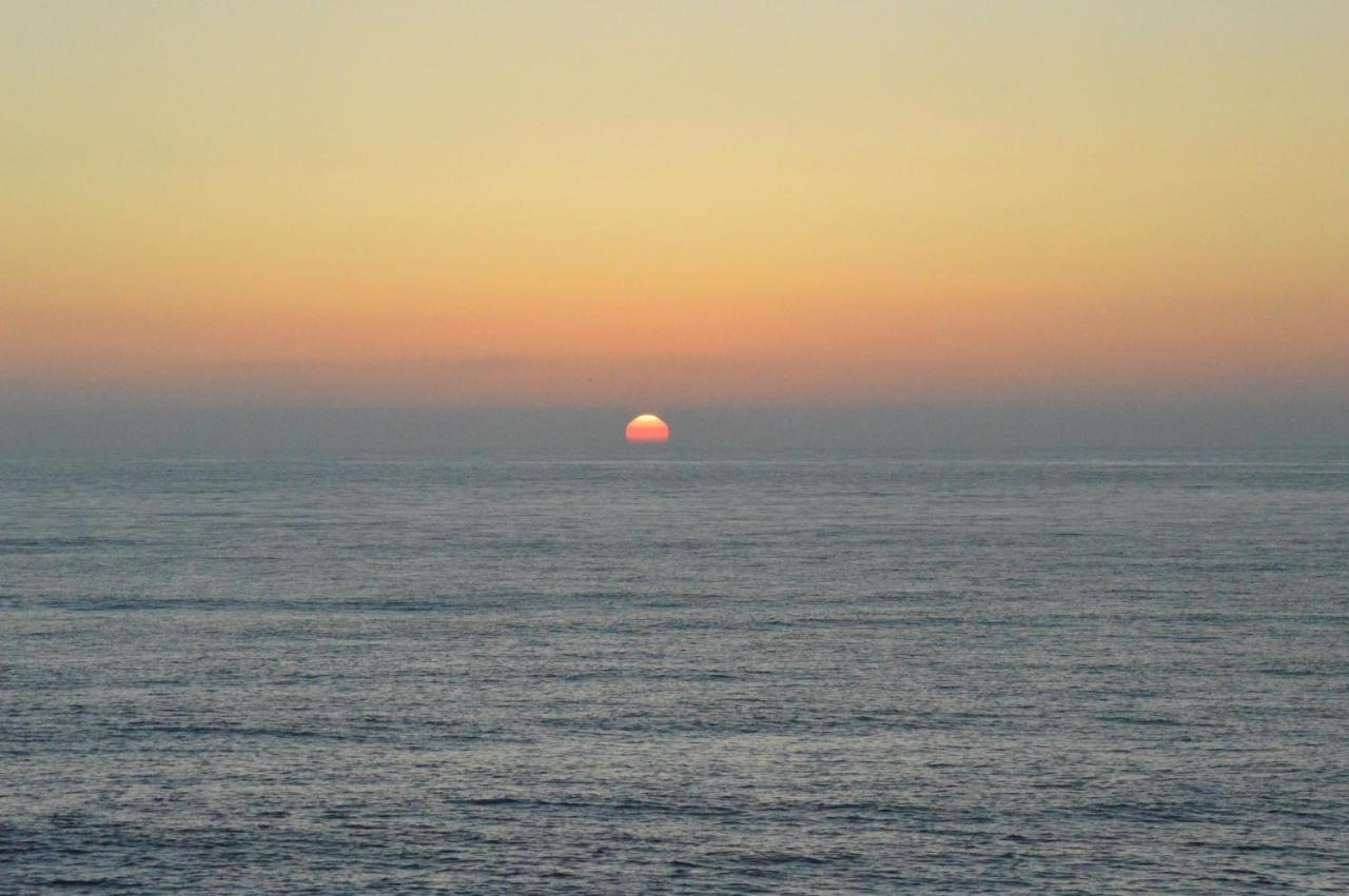 Апартаменты Por Do Sol Вила-Нова-ди-Гая Экстерьер фото